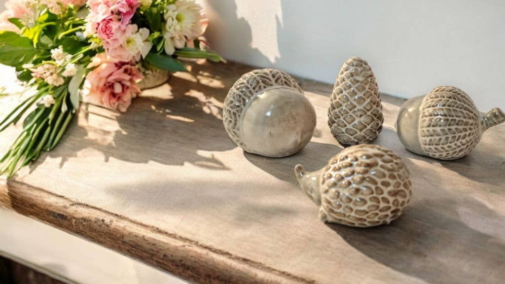 Ceramic Acorn Ornament 11.5cm