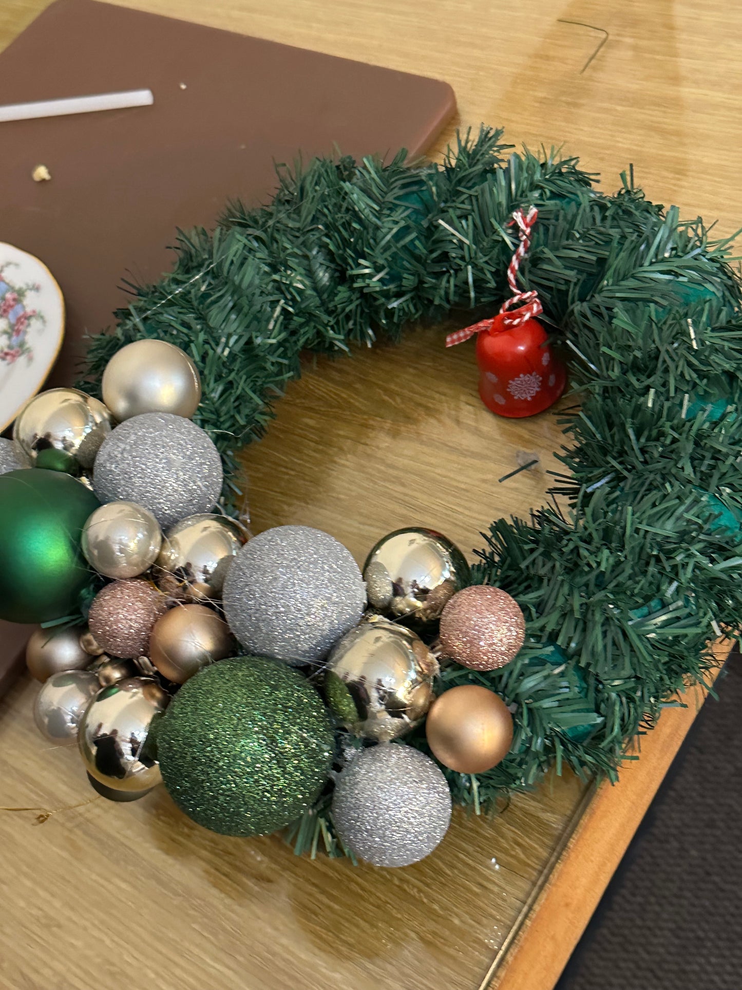 🎄 Christmas Wreath Workshop – Tiffins Style! New Date Mon Dec 1st 6pm-8pm