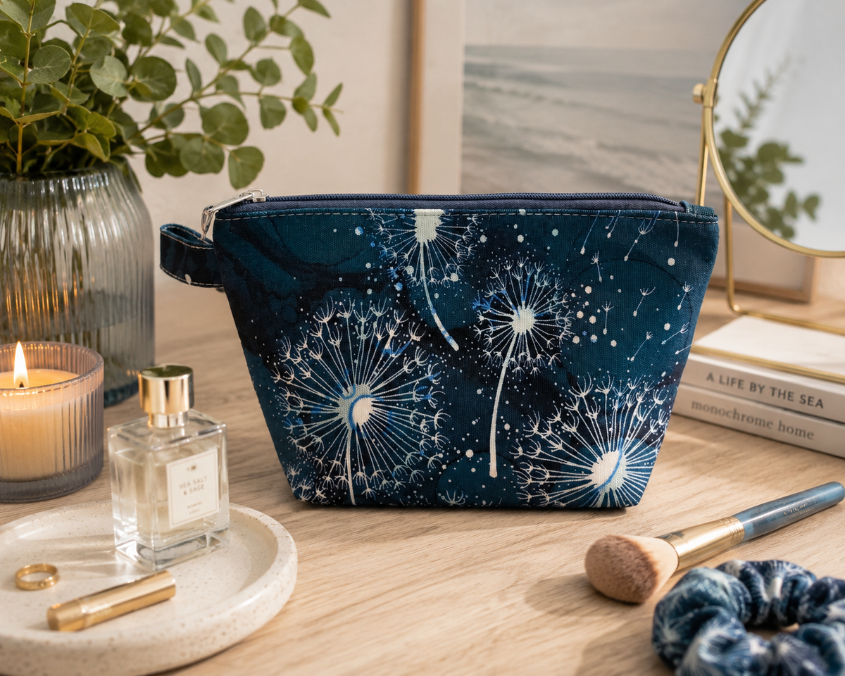 Teal dandelion wash bag, makeup bag