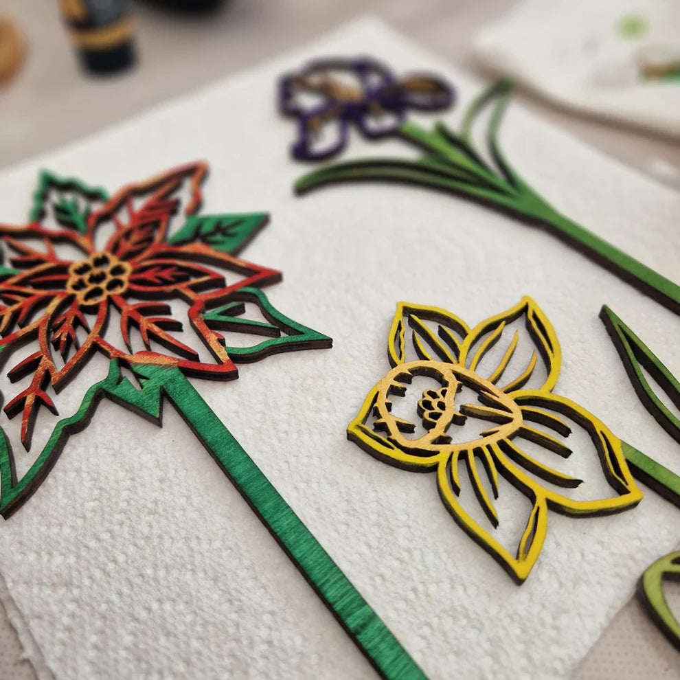 Paint Your Own Forever Flowers Wednesday 12th August 6.30pm-8.30pm