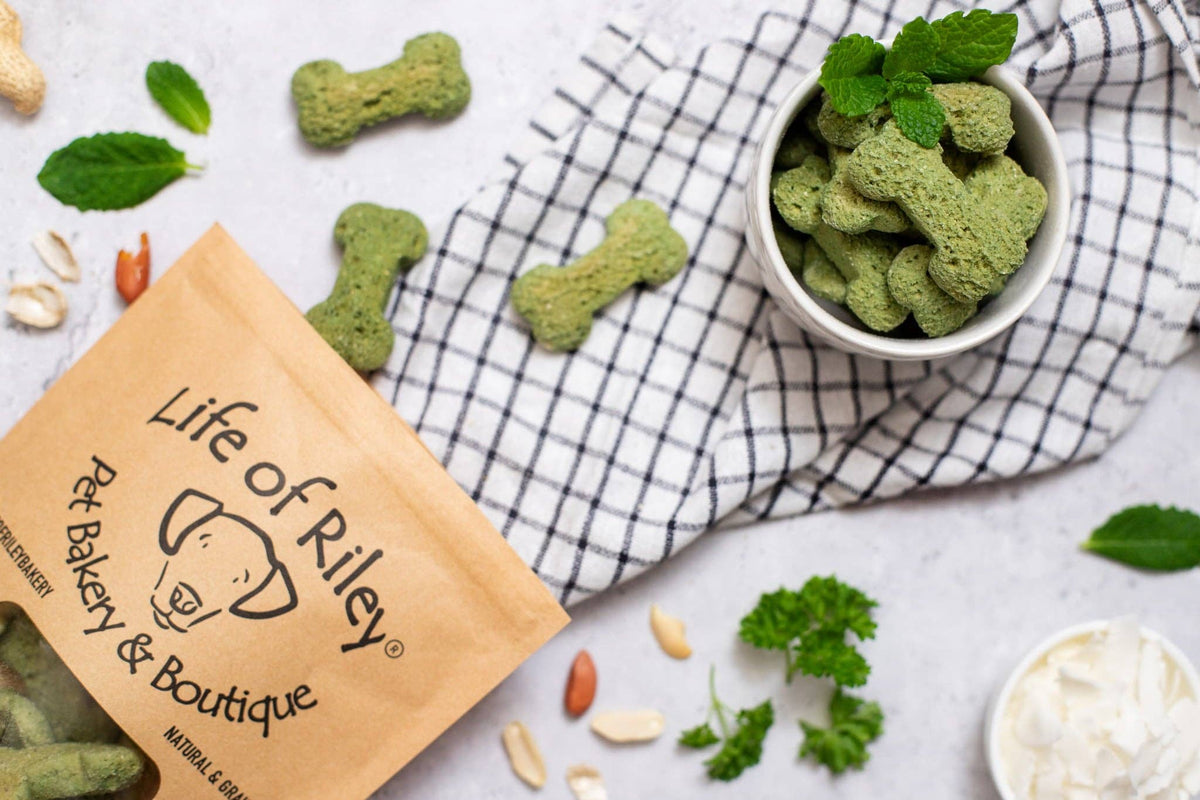Nutritionist Approved Minty Breath Bones Dog Treats