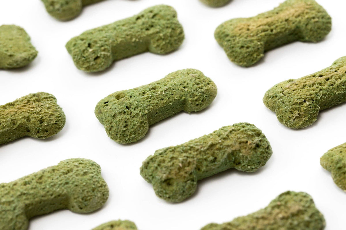 Nutritionist Approved Minty Breath Bones Dog Treats