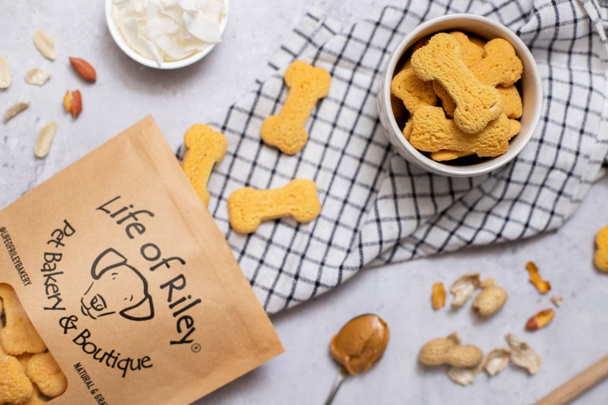Peanut Butter Bones - Nutritionist Approved Dog Treats