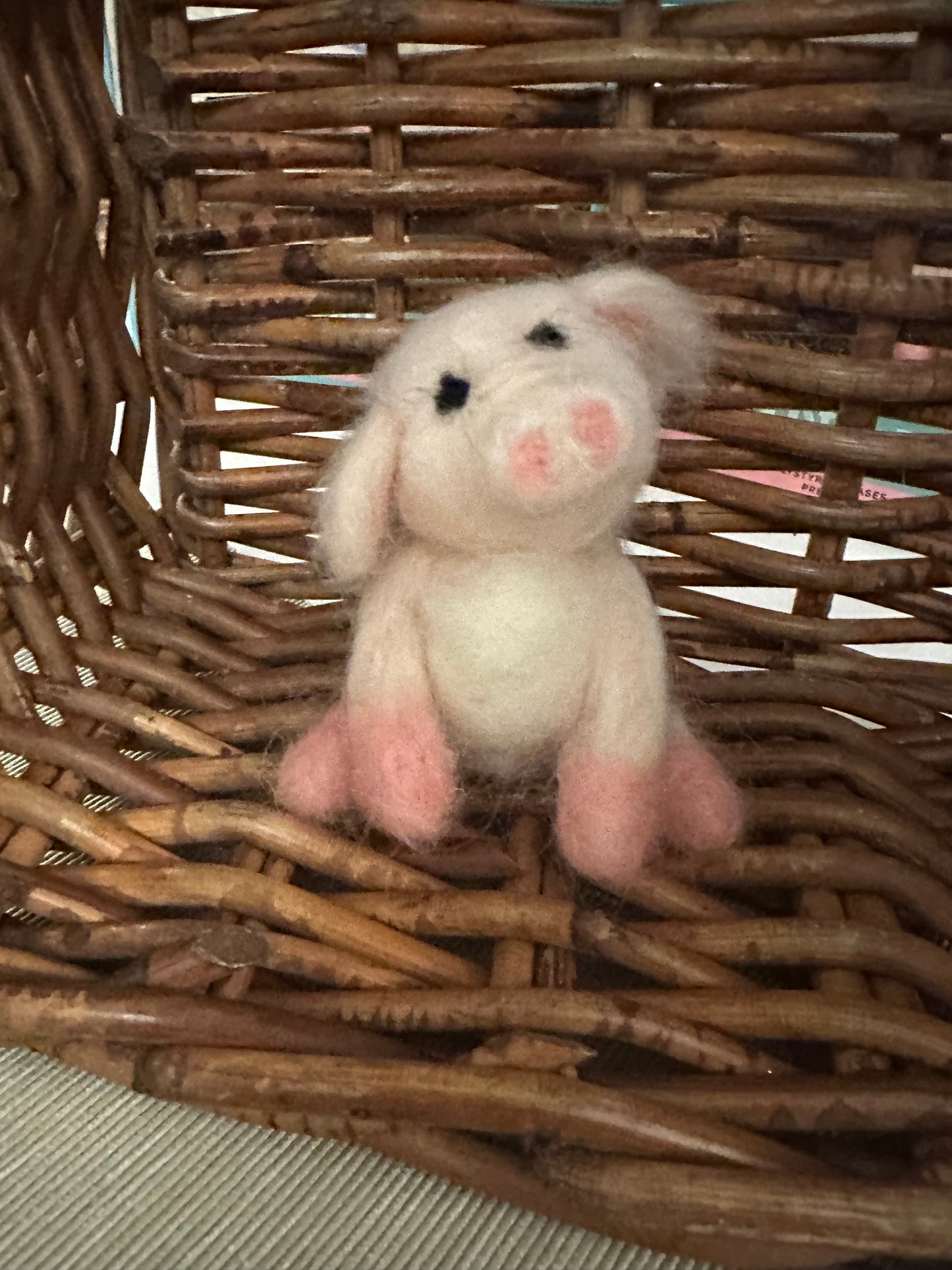 A Daytime Workshop with Caroline – Needle Felt Your Own Adorable Little Piggy. Tuesday November 25th 1.30pm -3pm
