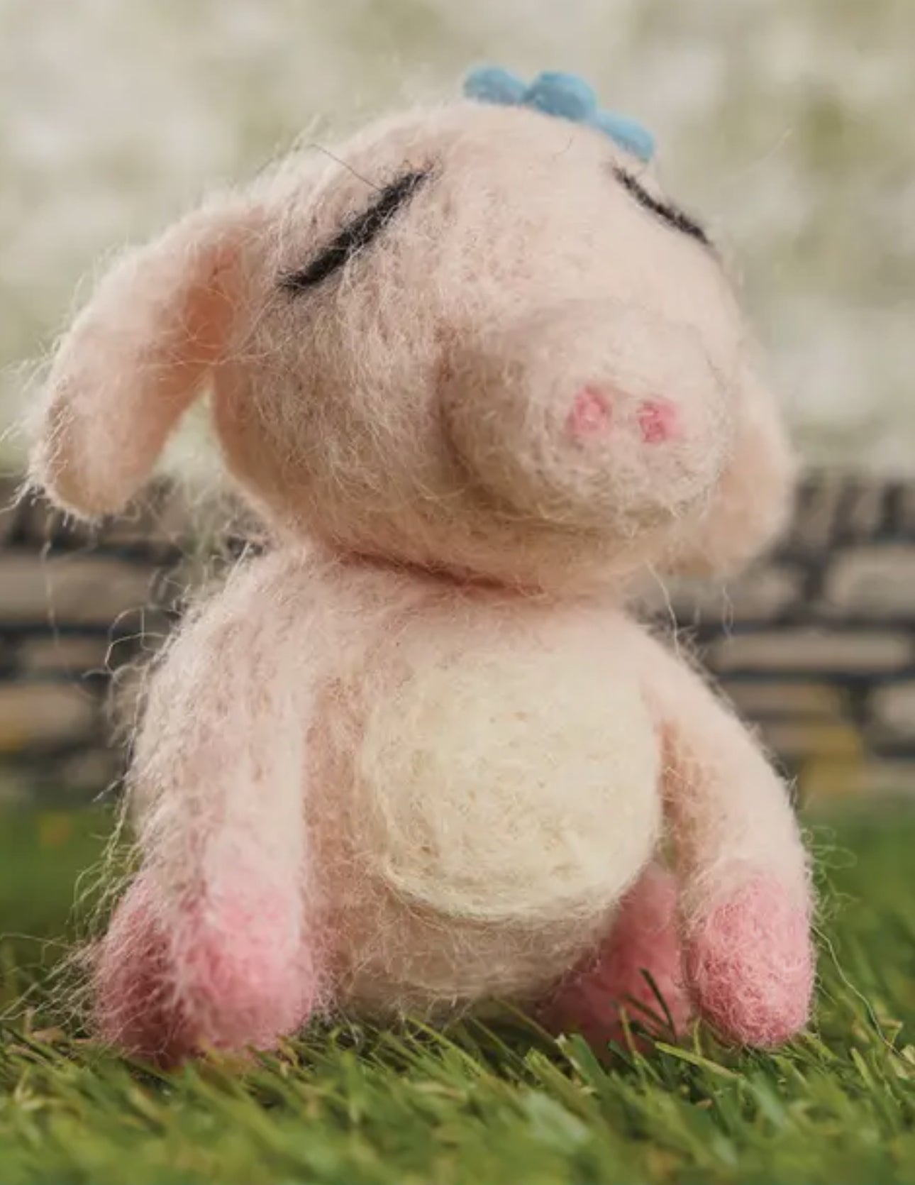 A Daytime Workshop with Caroline – Needle Felt Your Own Adorable Little Piggy. Tuesday November 25th 1.30pm -3pm