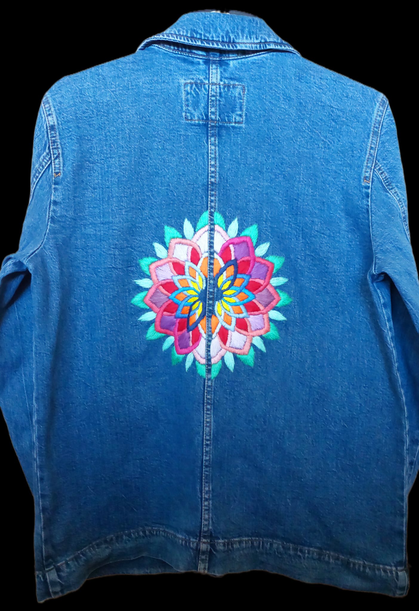 Embellish your wardrobe with Vik Friday 31st July 10.30am- 12.30pm 🧵