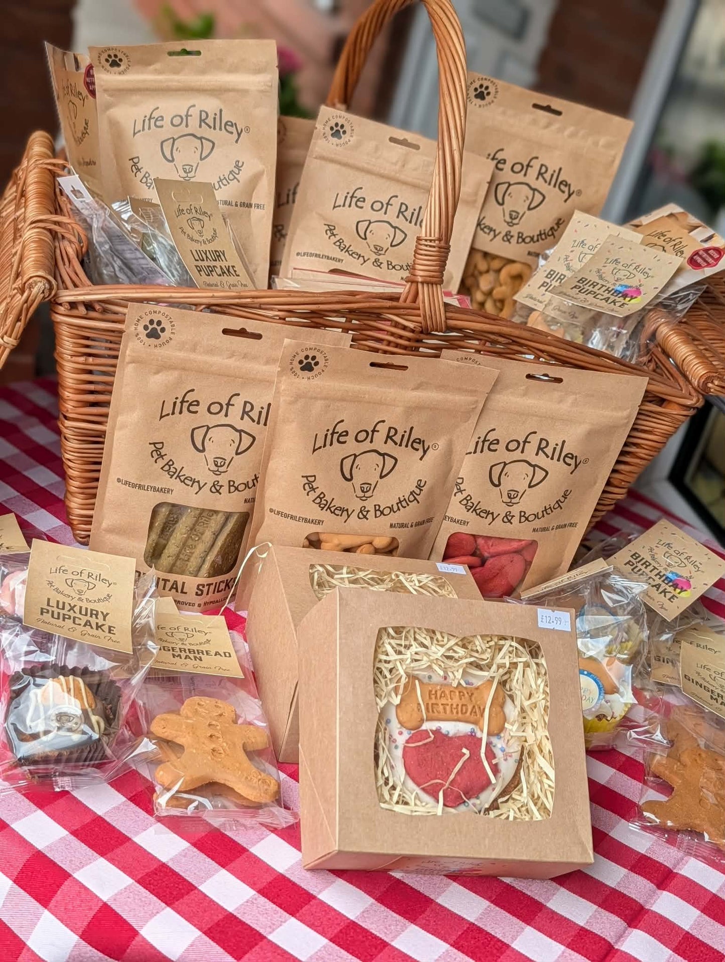 Doggy Cafe Date Sunday 16th August 8am-1pm 🍖
