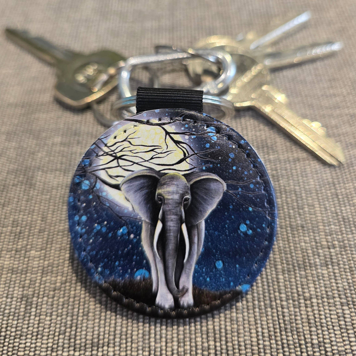 Giraffe & Elephant Faux Leather Keyring