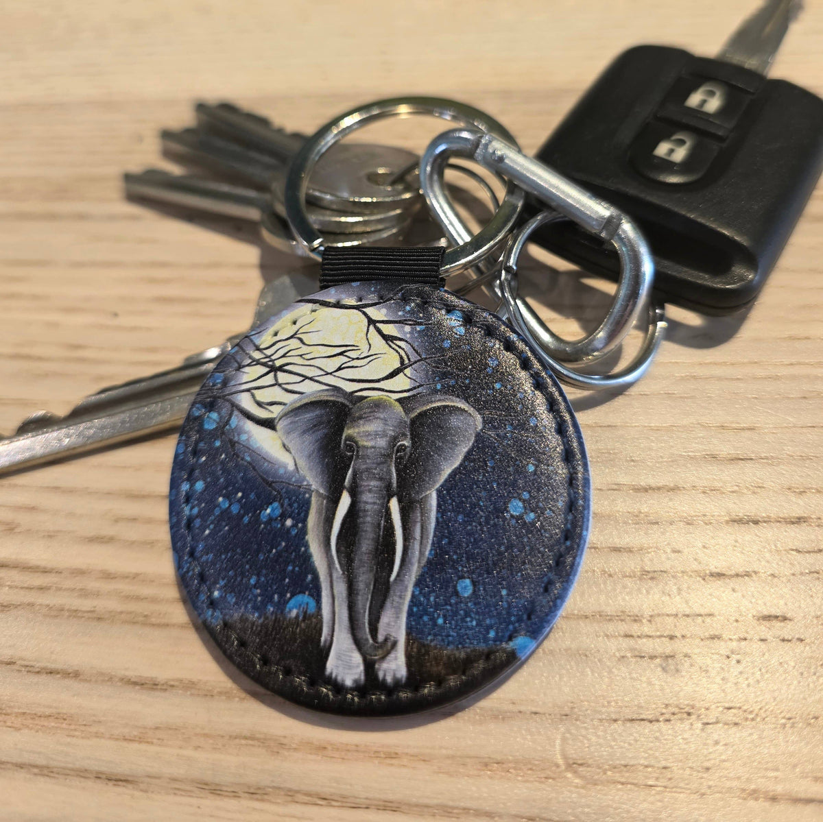 Giraffe & Elephant Faux Leather Keyring