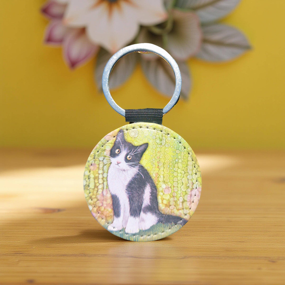 Black & White Cat Faux Leather Keyring